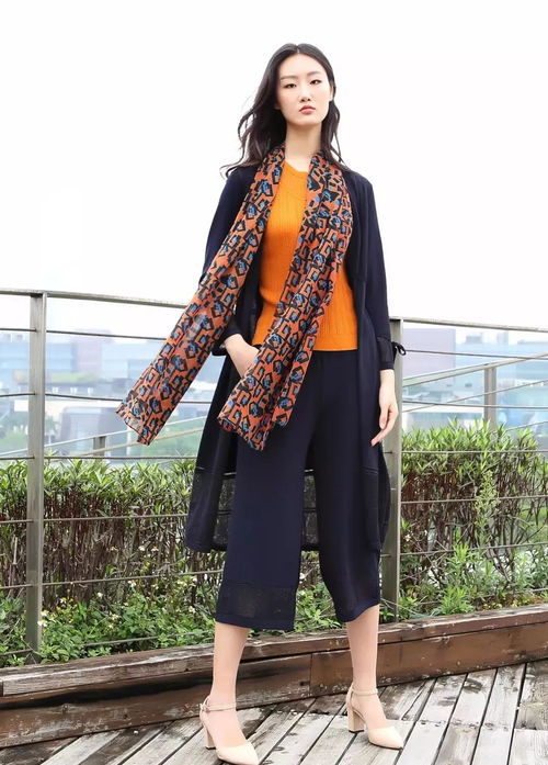 云裳服飾 秋季好時(shí)節(jié) 美亦如斯